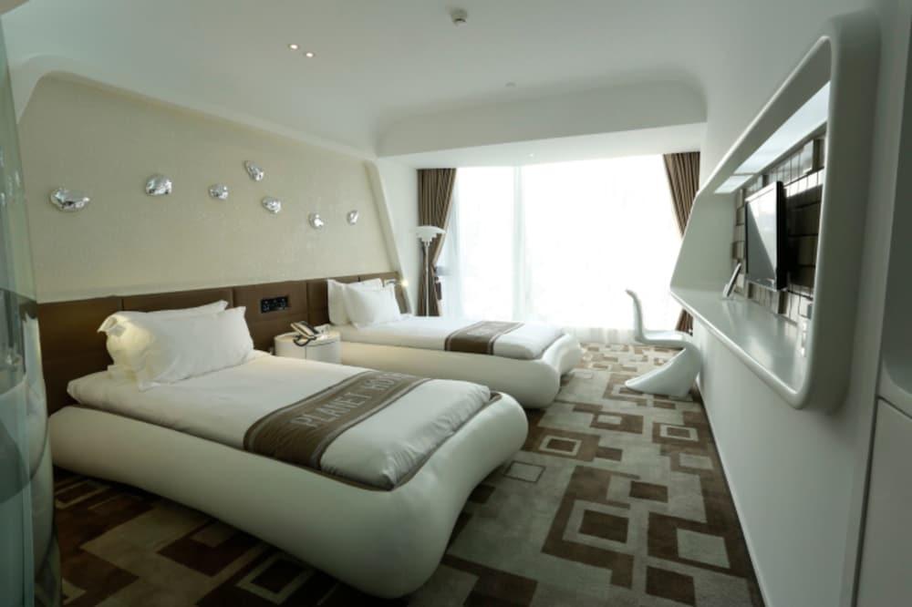 Guangzhou Planet Hotel Εξωτερικό φωτογραφία
